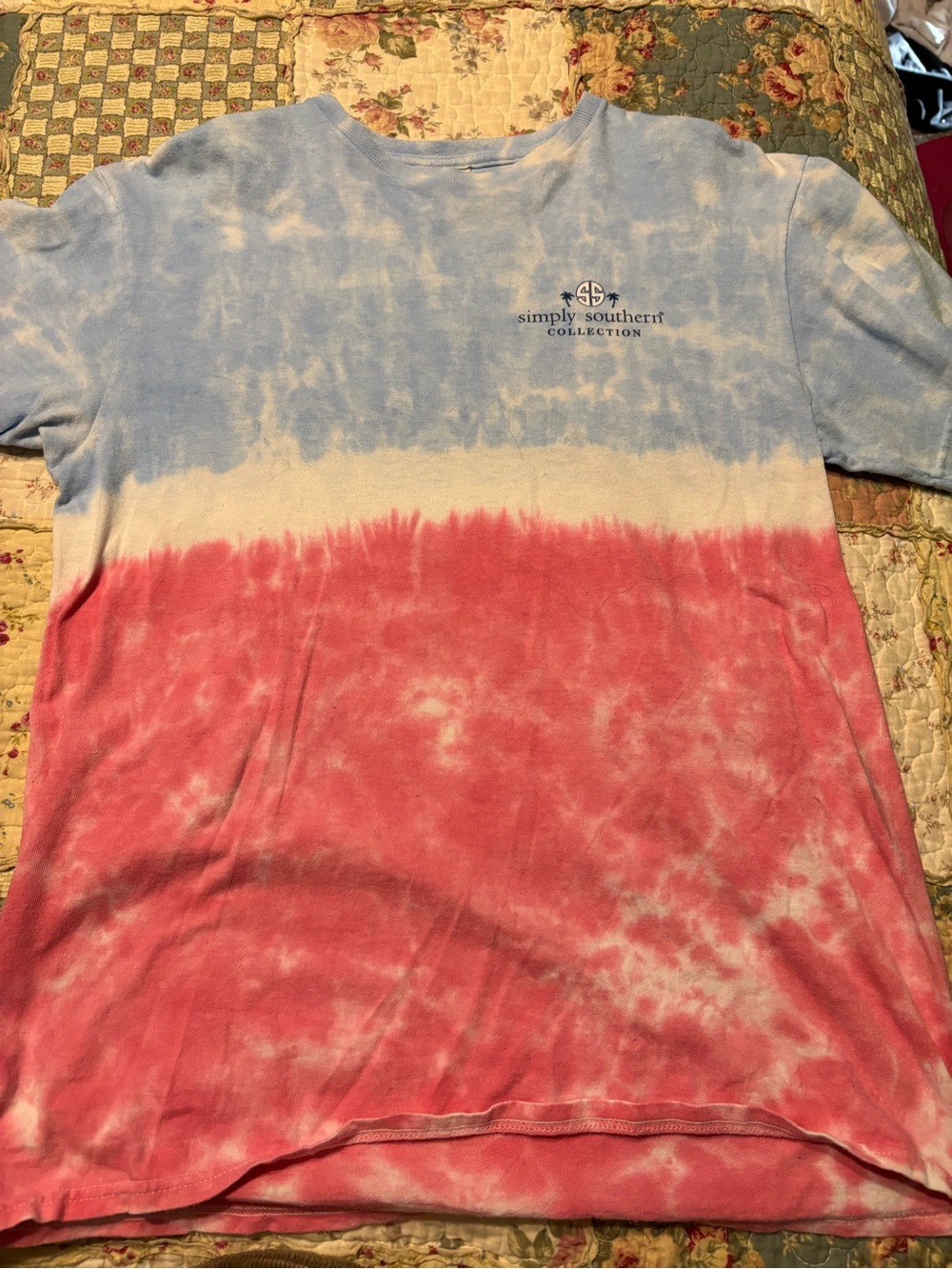 Simply Southern Women’s Blue, White & Red Tie-Dye Short Sleeve Tee Medium